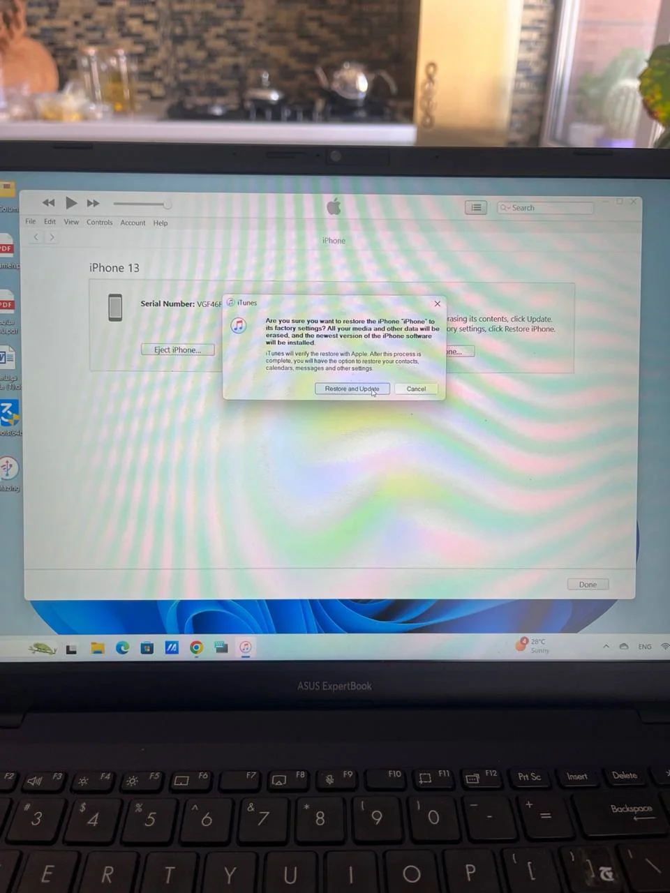 آموزش کامل ریستور کردن آیفون با استفاده از حالت ریکاوری مود، دانلود فایل iOS از سایت ipsw.me و نصب با آیتونز